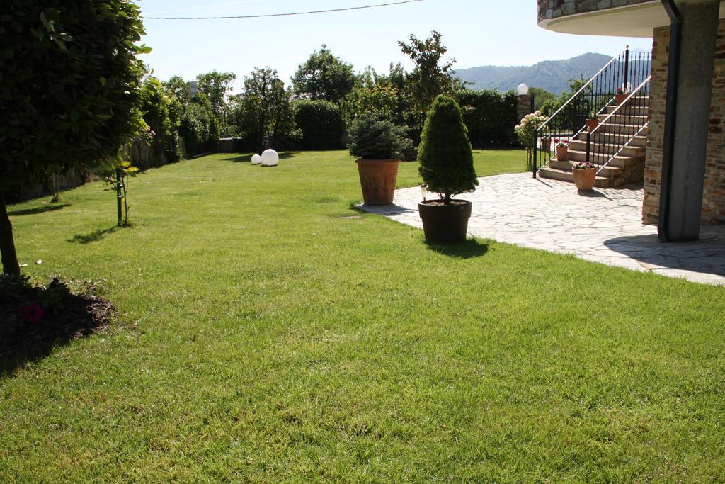 Villa Mencia Corullon Exterior photo